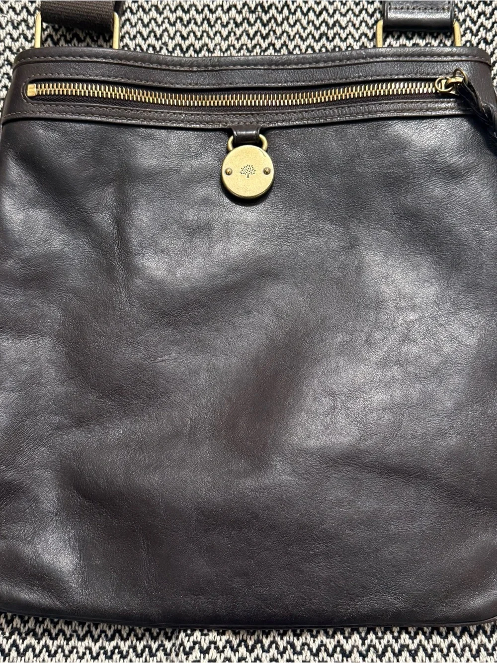 Mulberry Rare Somerset Messenger Dark Brown Leather Bag with Brass Hardware